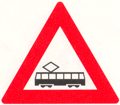 Let op: Tram(kruising)
