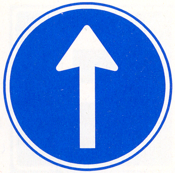 Gebod tot het volgen van de rijrichting die op het bord is aangegeven